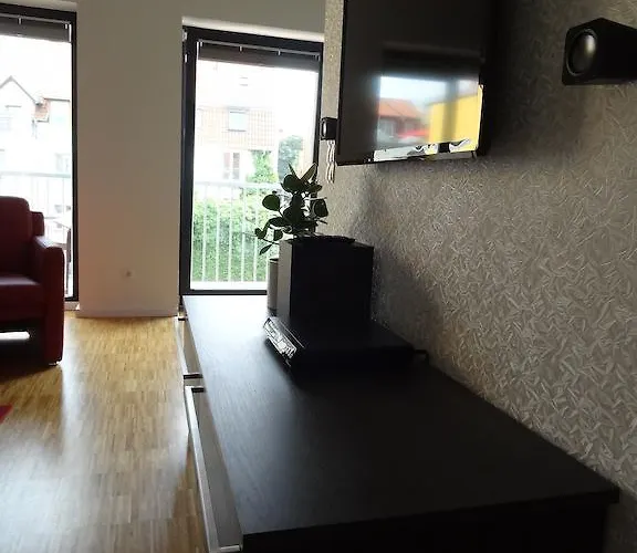 Backbord Und Steuerbord Штральзунд